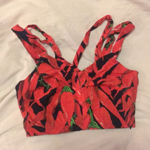 NEVER WORN TOPSHOP CROP TOP PEPPER PRINT - Picture 3 of 5